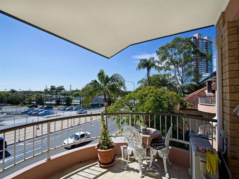 11/36 Queen Street, Southport QLD 4215