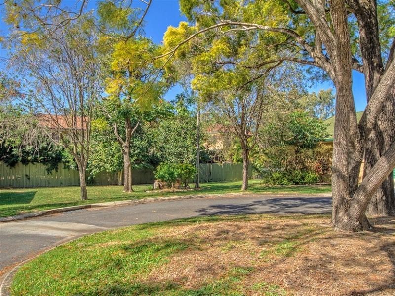 3/36 Government Road, Labrador QLD 4215