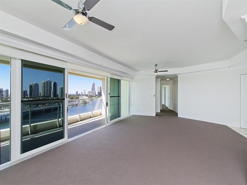 C11-2 ‘Rivage Royale’ 75 Brighton Parade, Southport QLD 4215