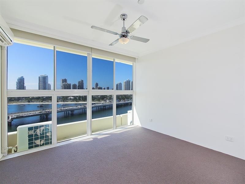 C11-2 ‘Rivage Royale’ 75 Brighton Parade, Southport QLD 4215