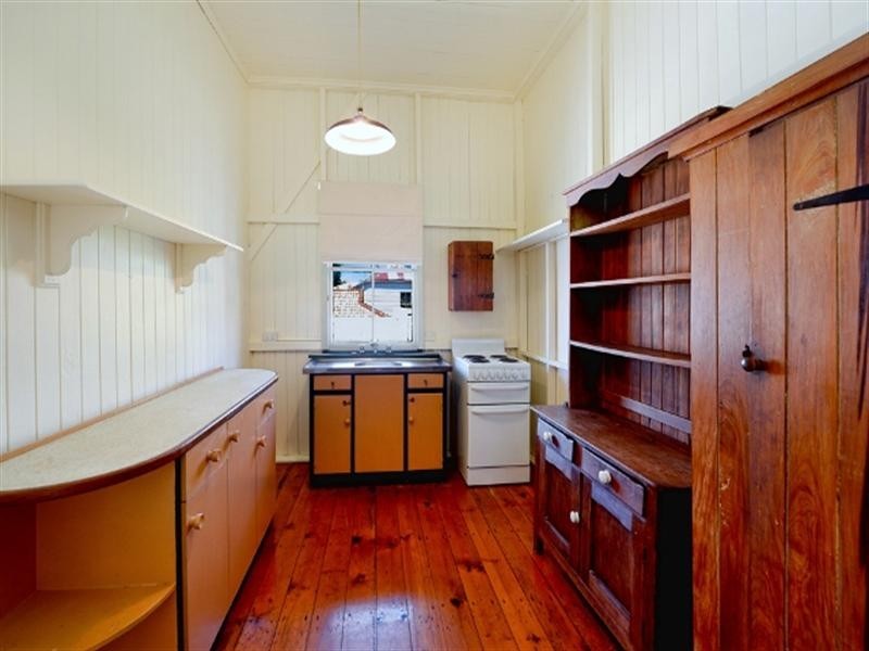 16 Gray Street, Southport QLD 4215