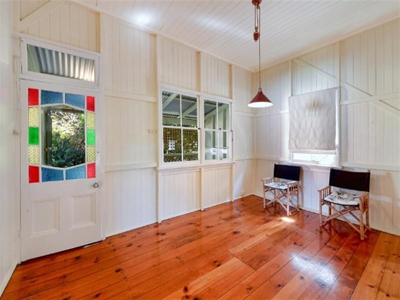 16 Gray Street, Southport QLD 4215