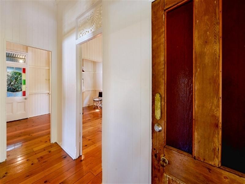 16 Gray Street, Southport QLD 4215