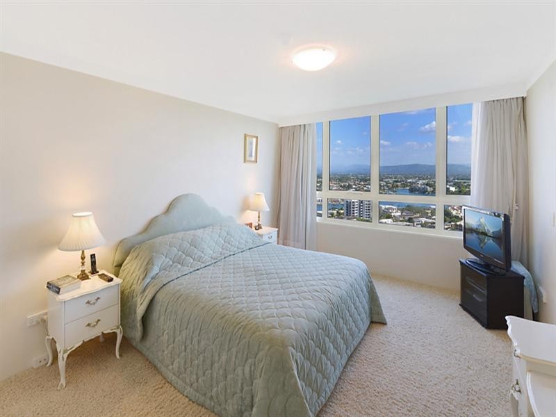 20D ‘Condor’ 2 Riverview Parade, Surfers Paradise QLD 4217