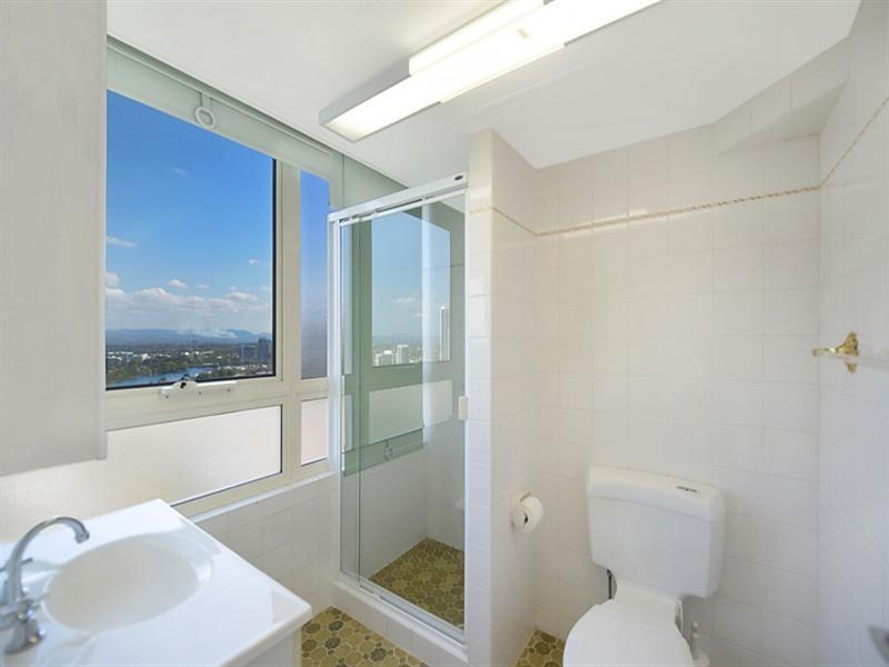 20D ‘Condor’ 2 Riverview Parade, Surfers Paradise QLD 4217