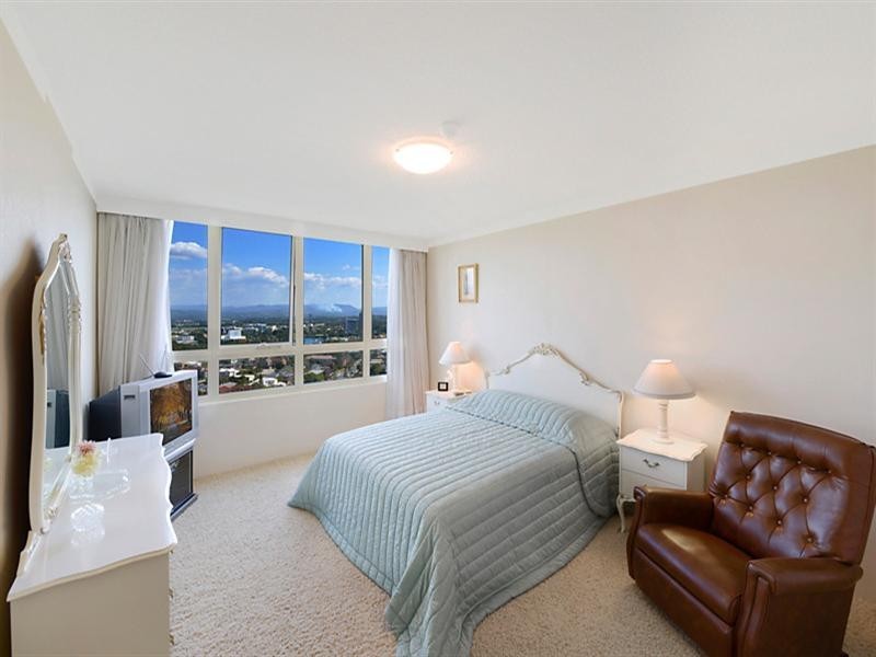20D ‘Condor’ 2 Riverview Parade, Surfers Paradise QLD 4217