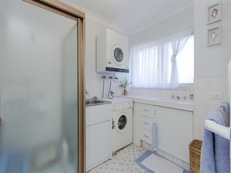 6/25 Lenneberg Street, Southport QLD 4215