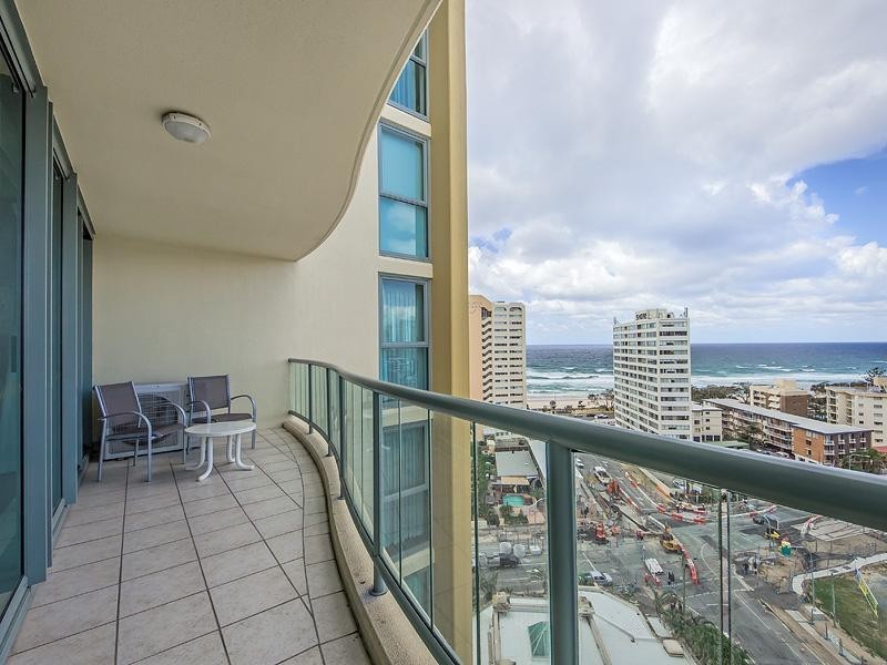 1208/3400 ‘Mantra Sun City’ Surfers Paradise Boulevard, Surfers Paradise QLD 4217