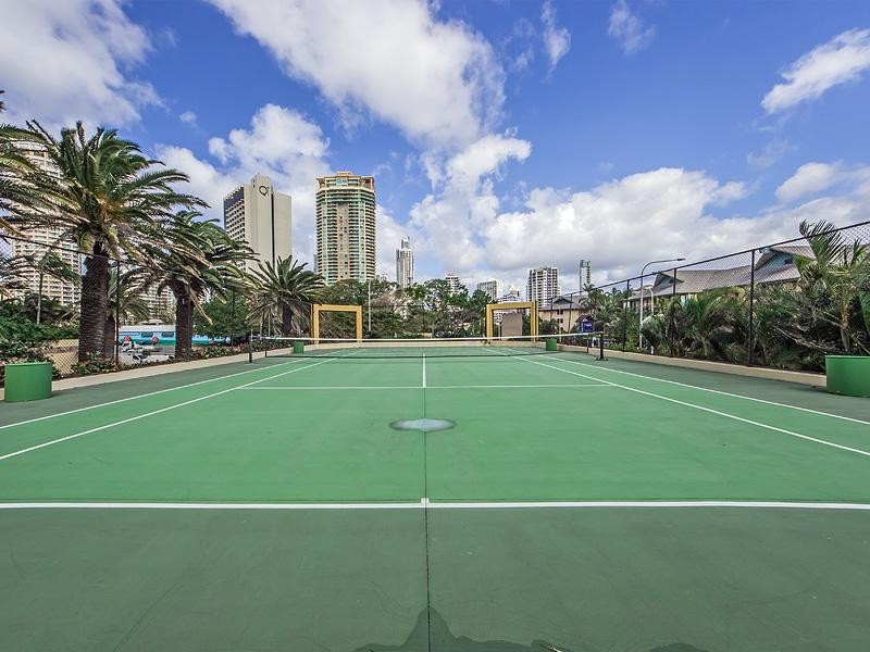 1208/3400 ‘Mantra Sun City’ Surfers Paradise Boulevard, Surfers Paradise QLD 4217