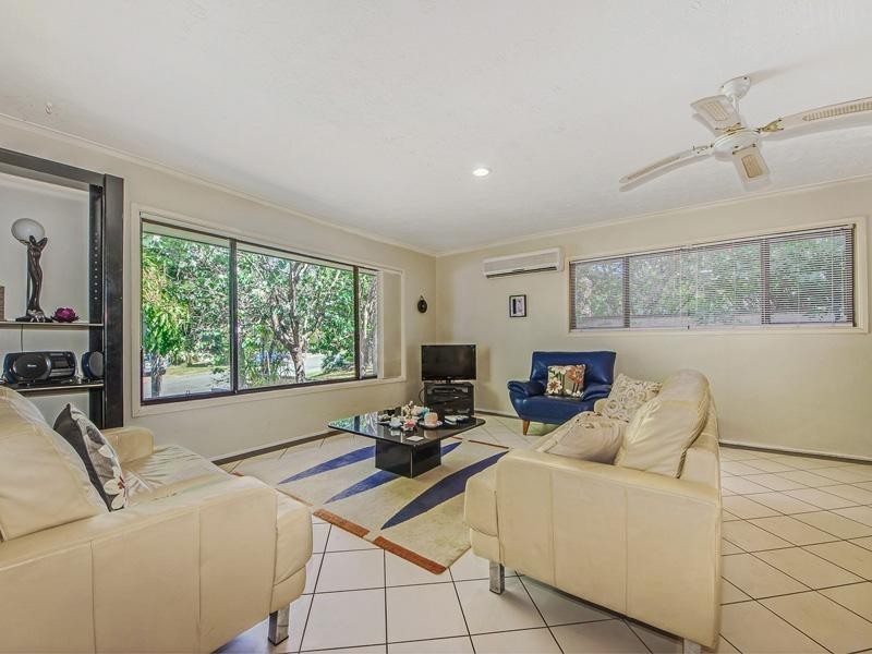 17 Gayle Street, Southport QLD 4215
