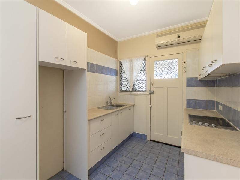 3/9 Walton Street, Southport QLD 4215