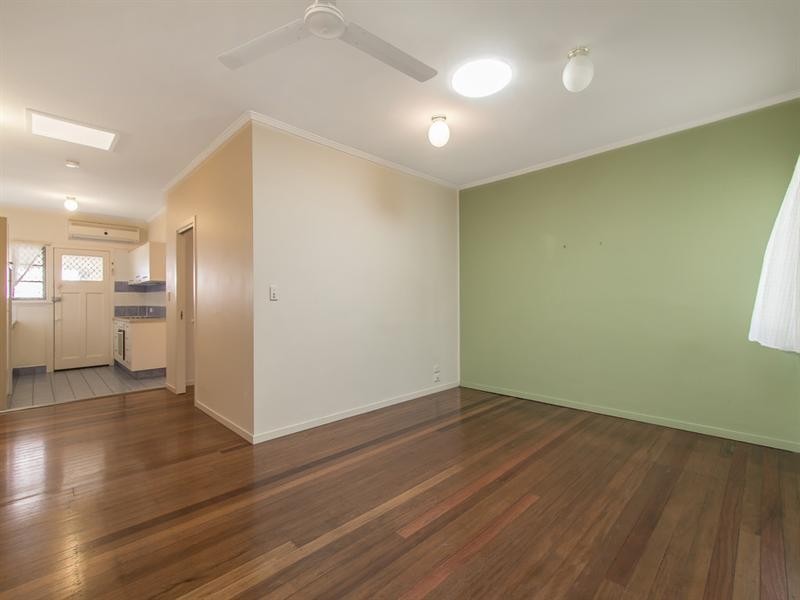 3/9 Walton Street, Southport QLD 4215