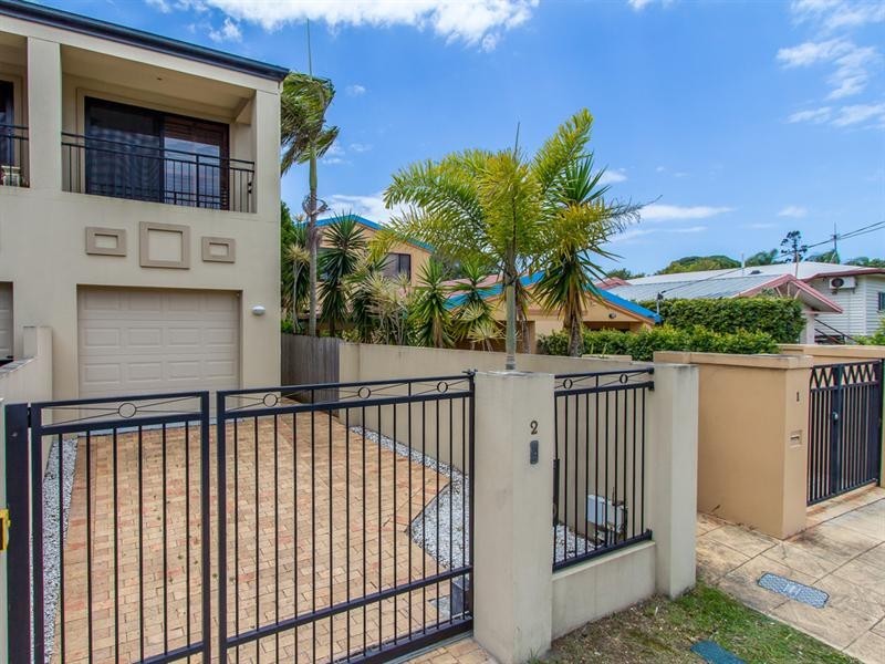 2/35 Stevens Street, Southport QLD 4215