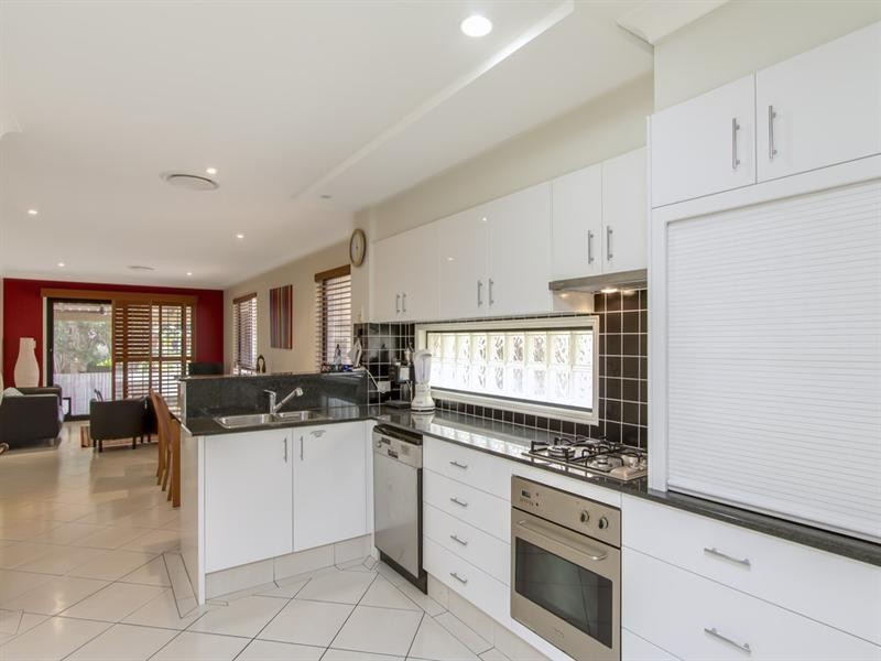 2/35 Stevens Street, Southport QLD 4215