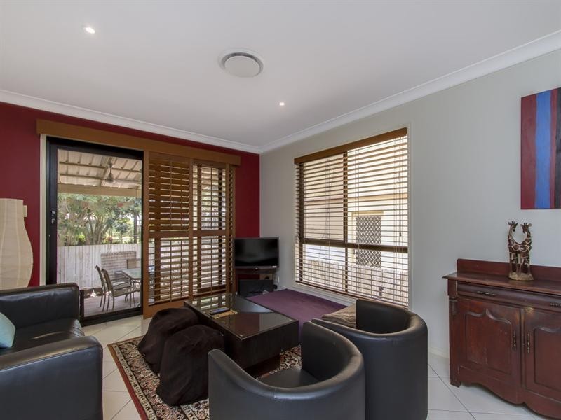 2/35 Stevens Street, Southport QLD 4215