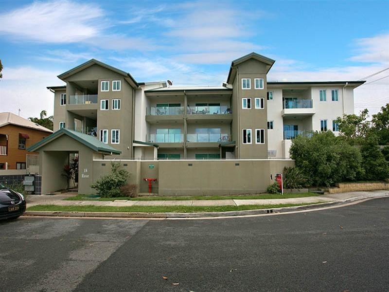 9/18 Rose Street, Southport QLD 4215