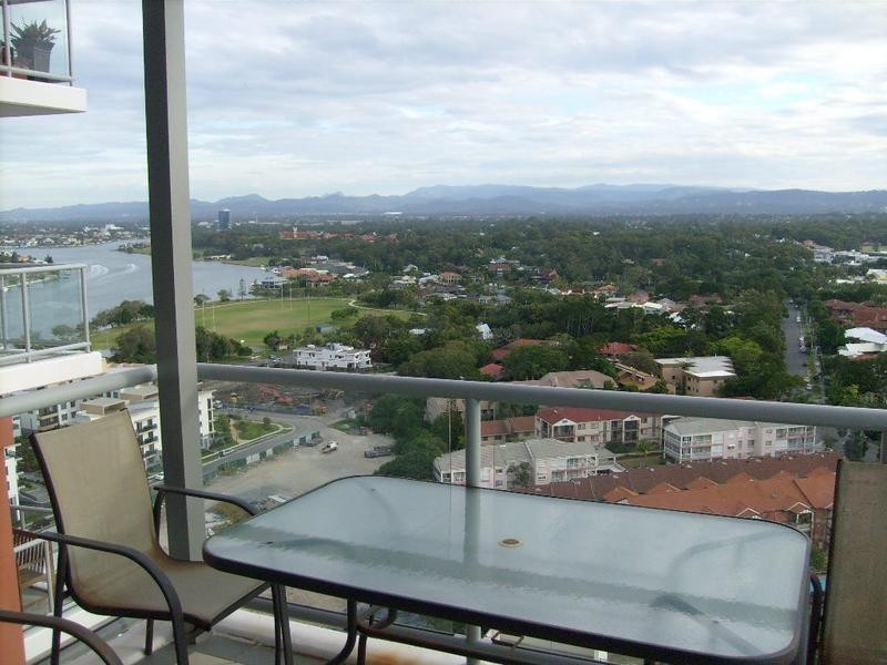 Southport QLD 4215