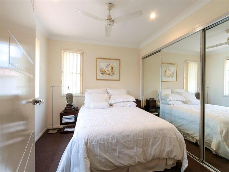 2/15 Blake Street, Southport QLD 4215
