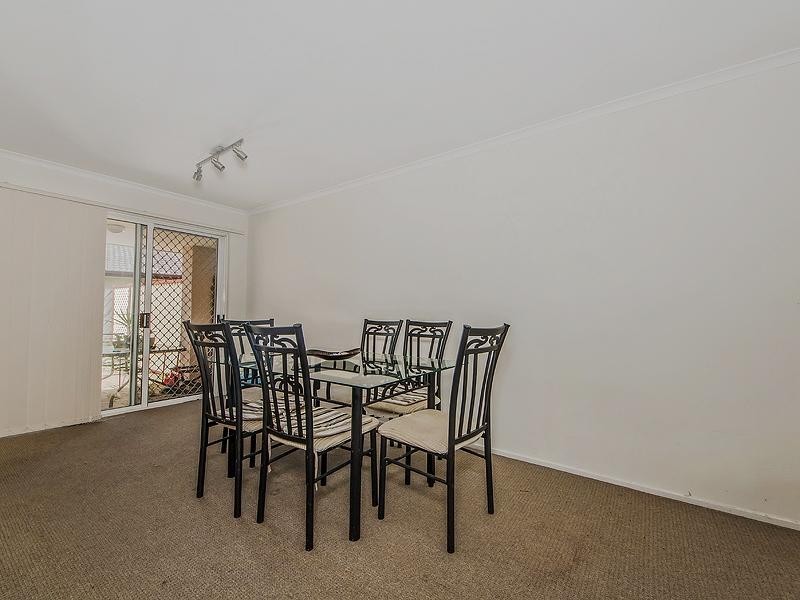 6/128 Benowa Road, Southport QLD 4215