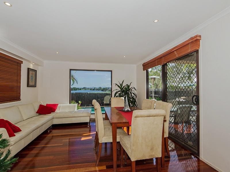 96 Bamboo Avenue, Benowa QLD 4217