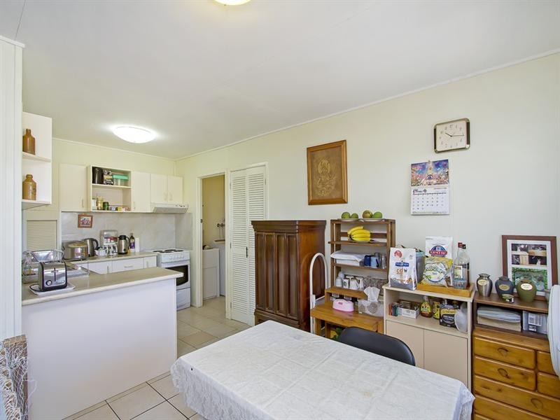 48 Dandar Drive, Southport QLD 4215