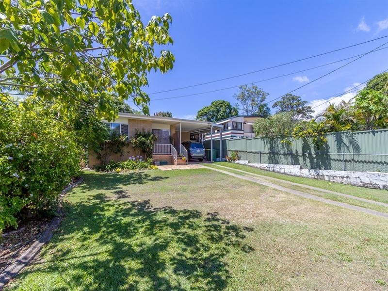 48 Dandar Drive, Southport QLD 4215