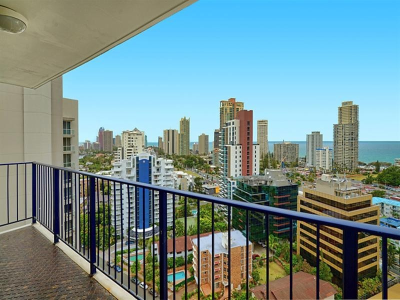 19A ‘Condor’ 2 Riverview Parade, Surfers Paradise QLD 4217