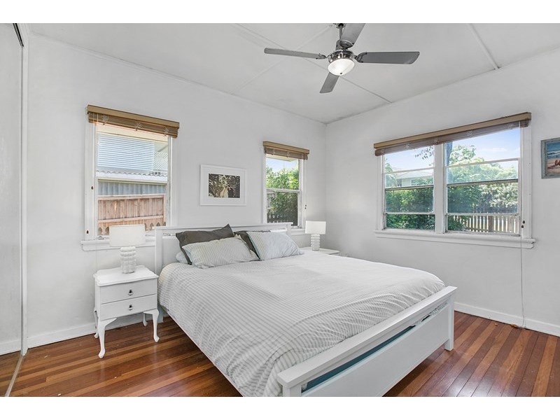 1/66 Falconer Street, Southport QLD 4215