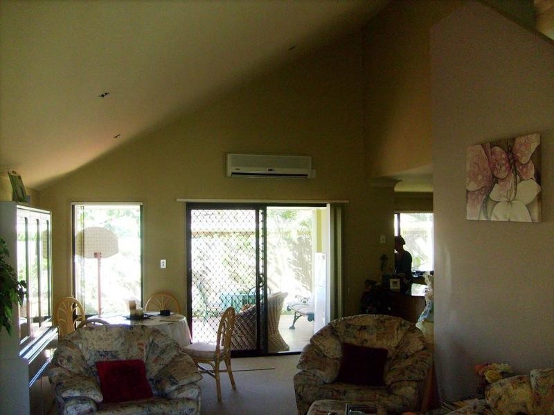 13 Thelma Avenue, Biggera Waters QLD 4216