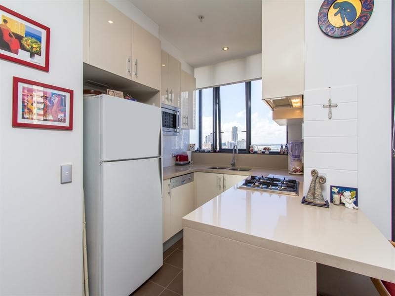 1603/2 Aqua Street, Southport QLD 4215