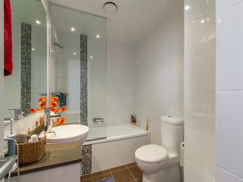 1603/2 Aqua Street, Southport QLD 4215