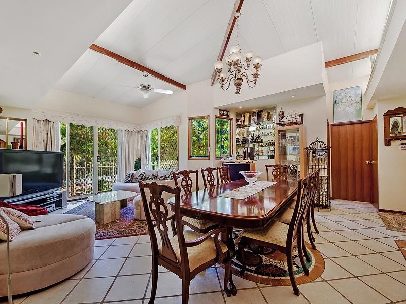 2 Everest Drive, Southport QLD 4215