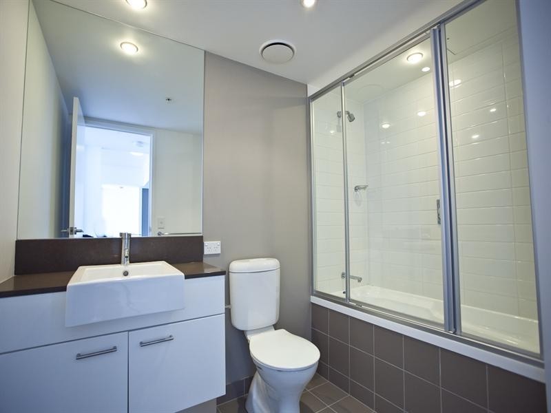 1241/56 Scarborough Street, Southport QLD 4215