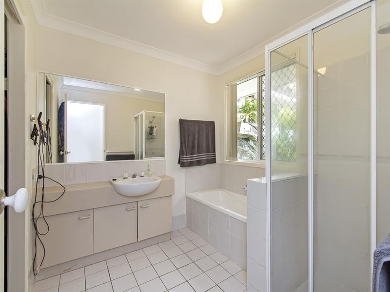 36/33 Edmund Rice Drive, Southport QLD 4215