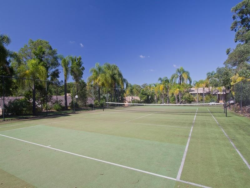 36/33 Edmund Rice Drive, Southport QLD 4215