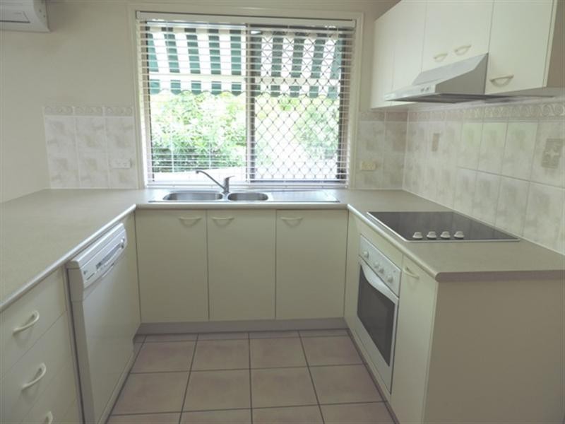 3/50 Blake Street, Southport QLD 4215