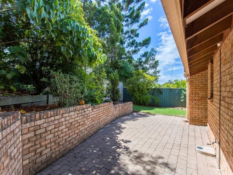 1 Warrawee Avenue, Ashmore QLD 4214