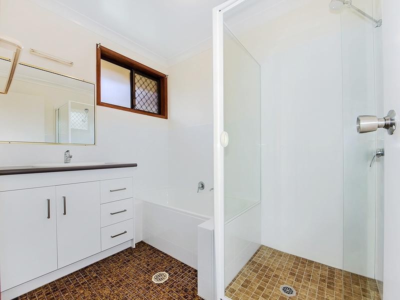 1, 2 and 3/28 Margaret Street, Southport QLD 4215