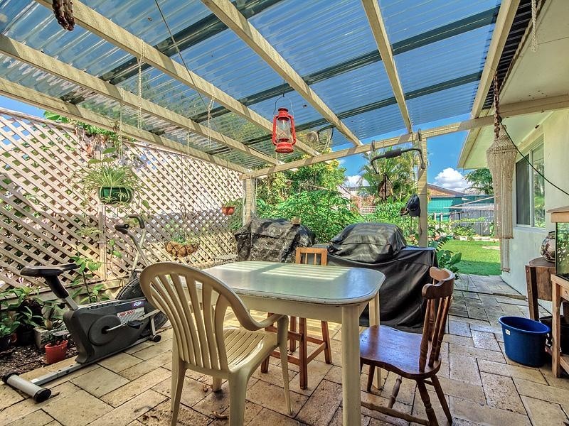 230 Bayview Street, Runaway Bay QLD 4216