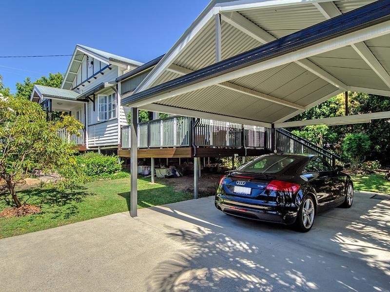 1 Lloyd Street, Southport QLD 4215