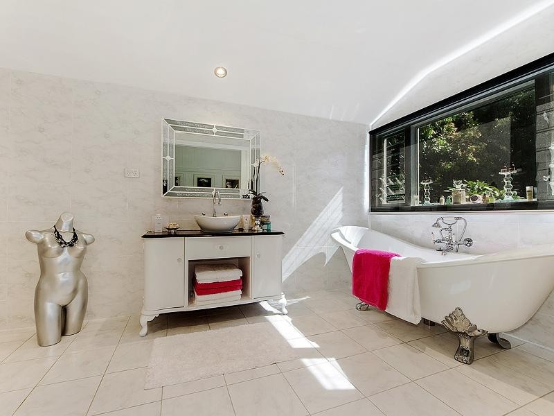 1 Lloyd Street, Southport QLD 4215