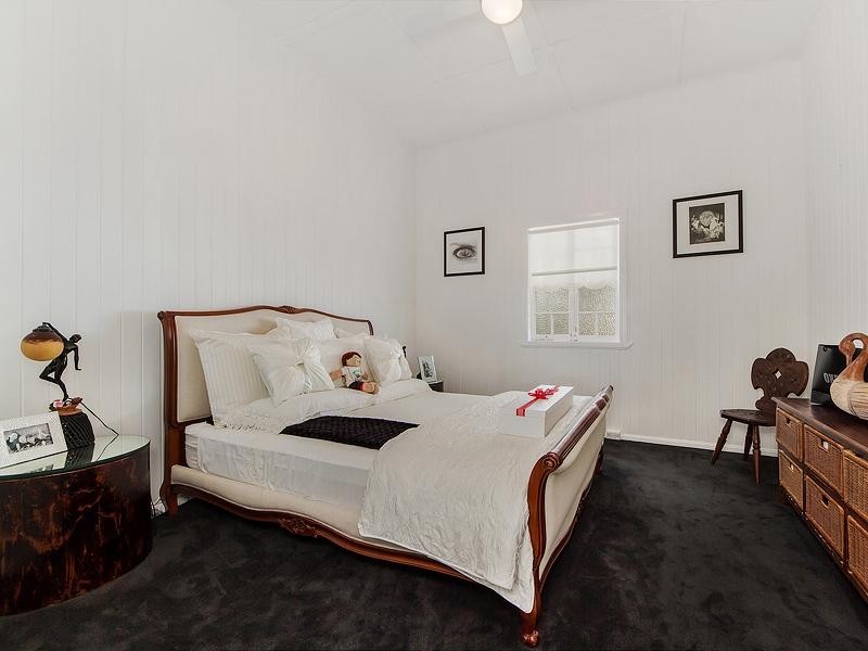 1 Lloyd Street, Southport QLD 4215