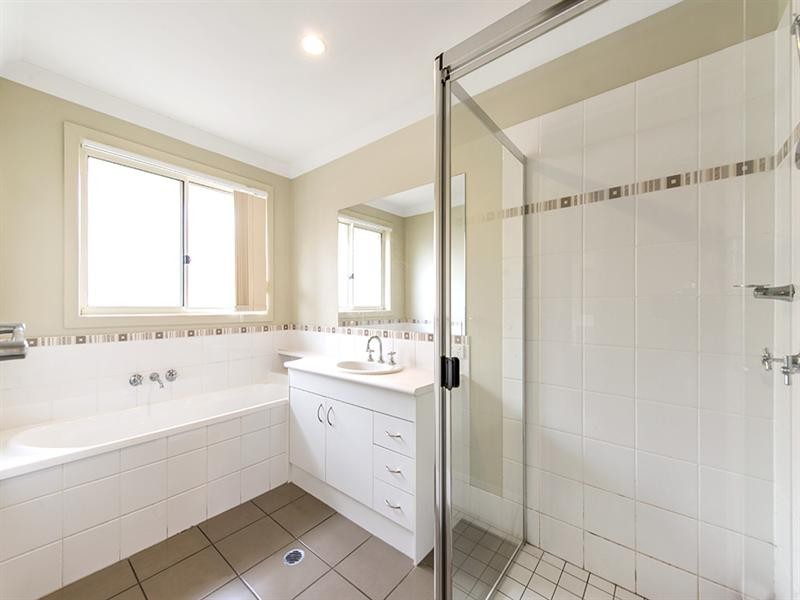 3 Heron Close, Coomera QLD 4209