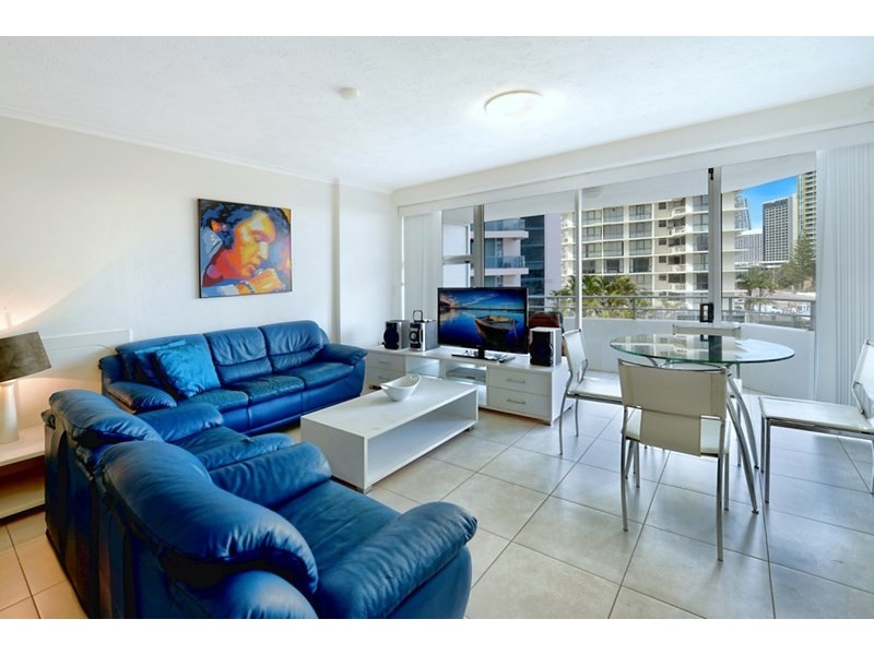 9 ‘Equinox’ 3458 Main Beach Parade, Surfers Paradise QLD 4217