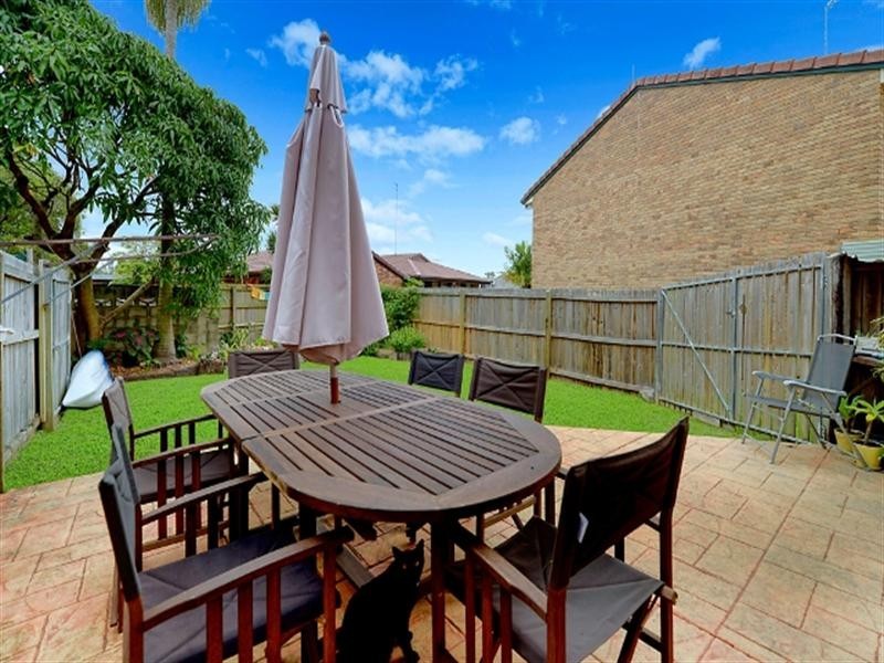 4/8 West King Street, Southport QLD 4215