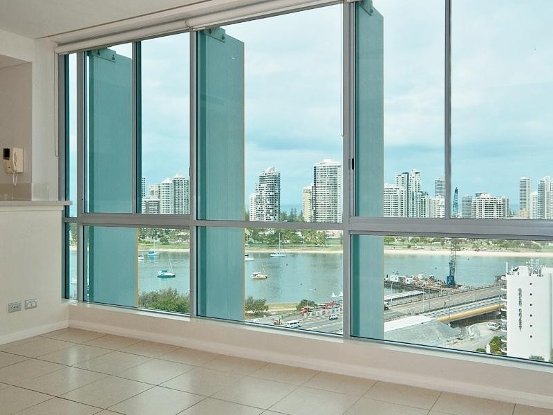 1708/1 Como Crescent, Southport QLD 4215