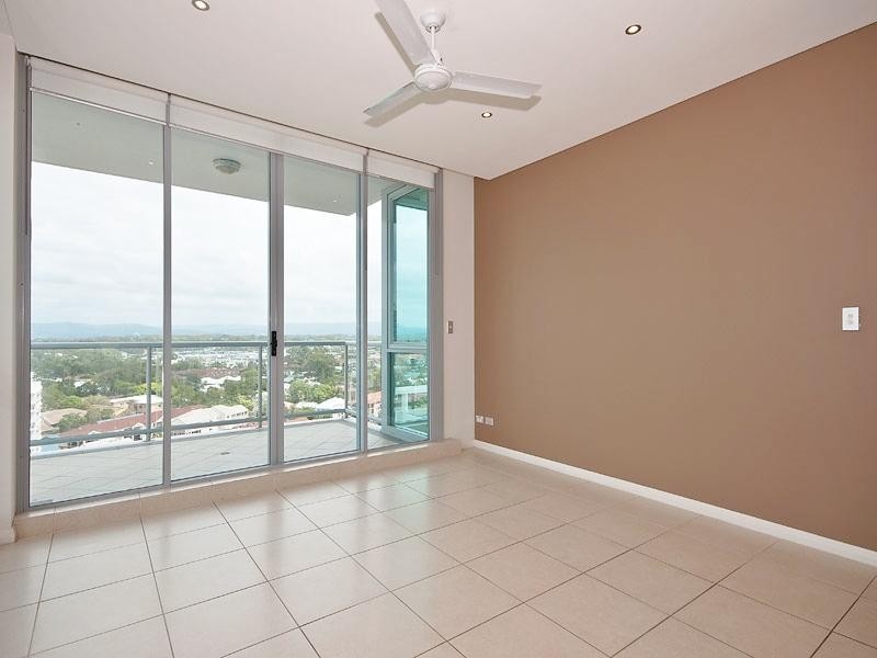 1708/1 Como Crescent, Southport QLD 4215