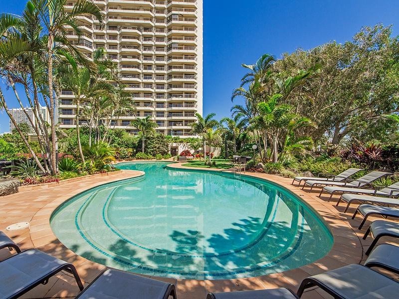 160/2 Admiralty Drive, Surfers Paradise QLD 4217