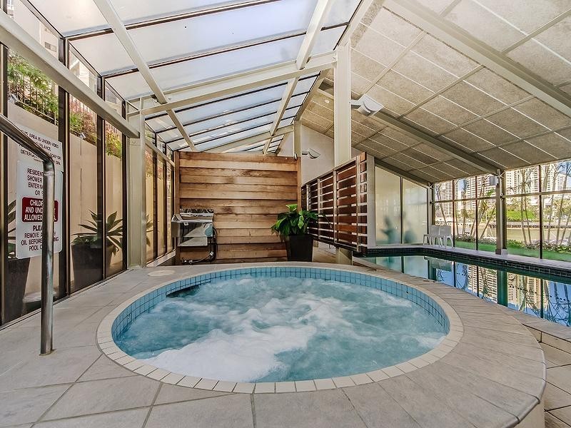 160/2 Admiralty Drive, Surfers Paradise QLD 4217