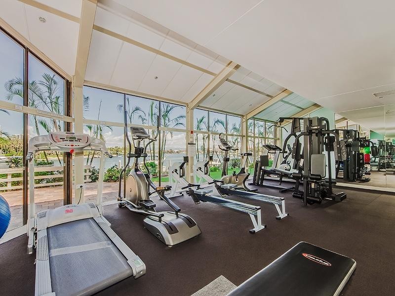 160/2 Admiralty Drive, Surfers Paradise QLD 4217